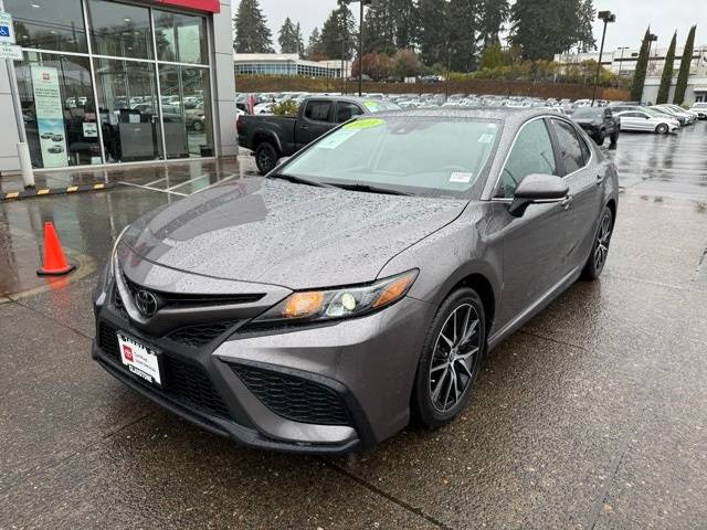 2023 Toyota Camry SE — Sedan — 17,512 mi — Gladstone, OR