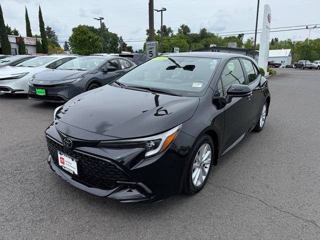 2025 Toyota Corolla Hatchback SE — Hatchback — 9,396 mi — Gladstone, OR