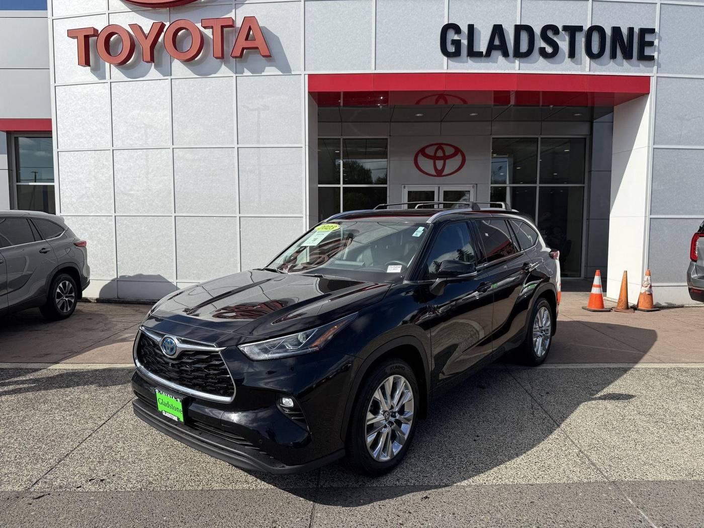 2023 Toyota Highlander Hybrid Limited — SUV — 58,435 mi — Gladstone, OR