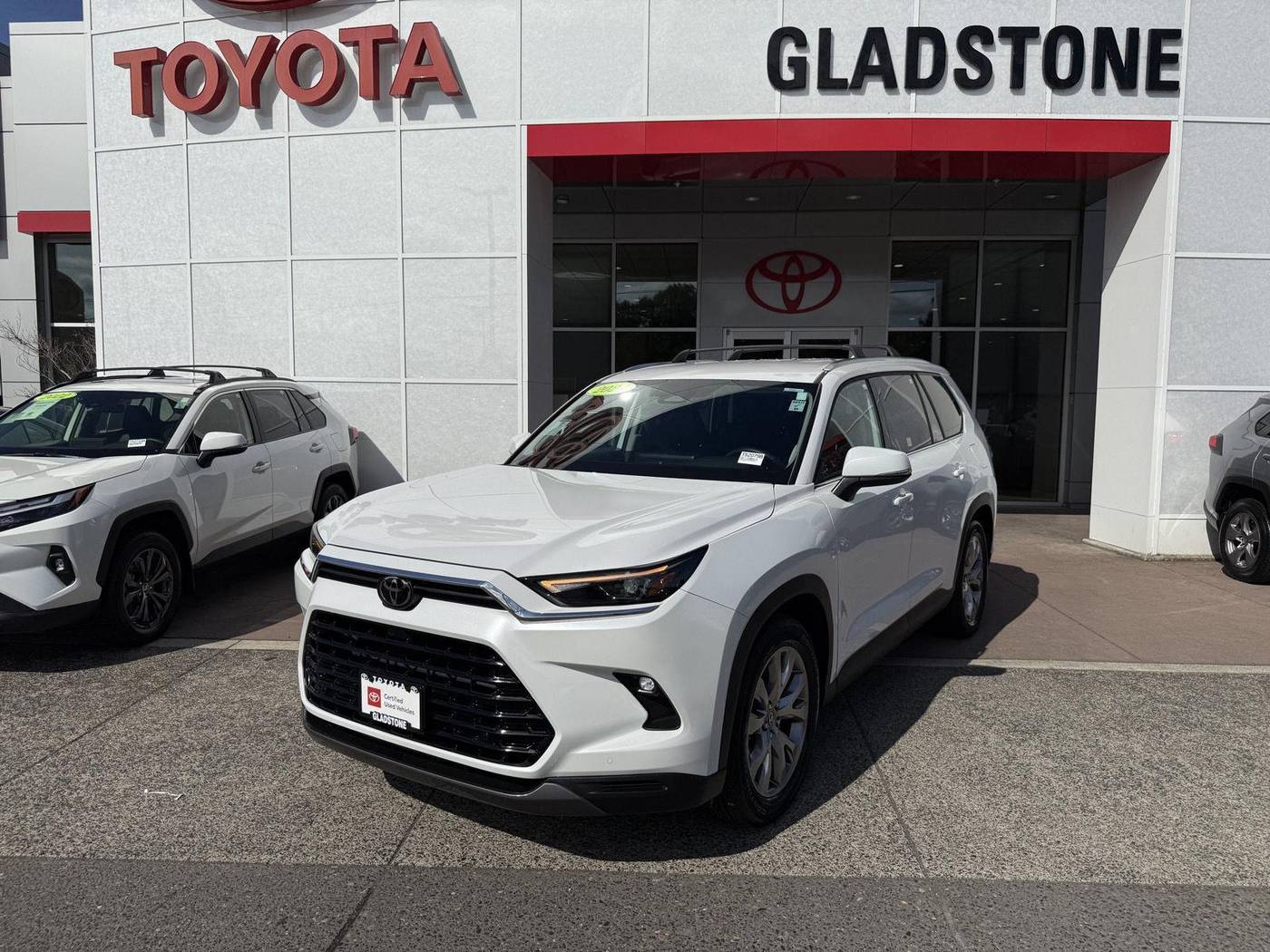 2024 Toyota Grand Highlander Platinum — SUV — 42,517 mi — Gladstone, OR