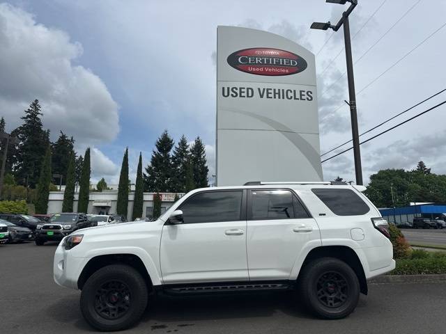 2023 Toyota 4Runner SR5 — SUV — 13,999 mi — Gladstone, OR
