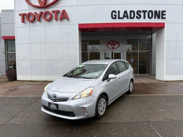 2013 Toyota Prius v Three — Wagon — 155,550 mi — Gladstone, OR