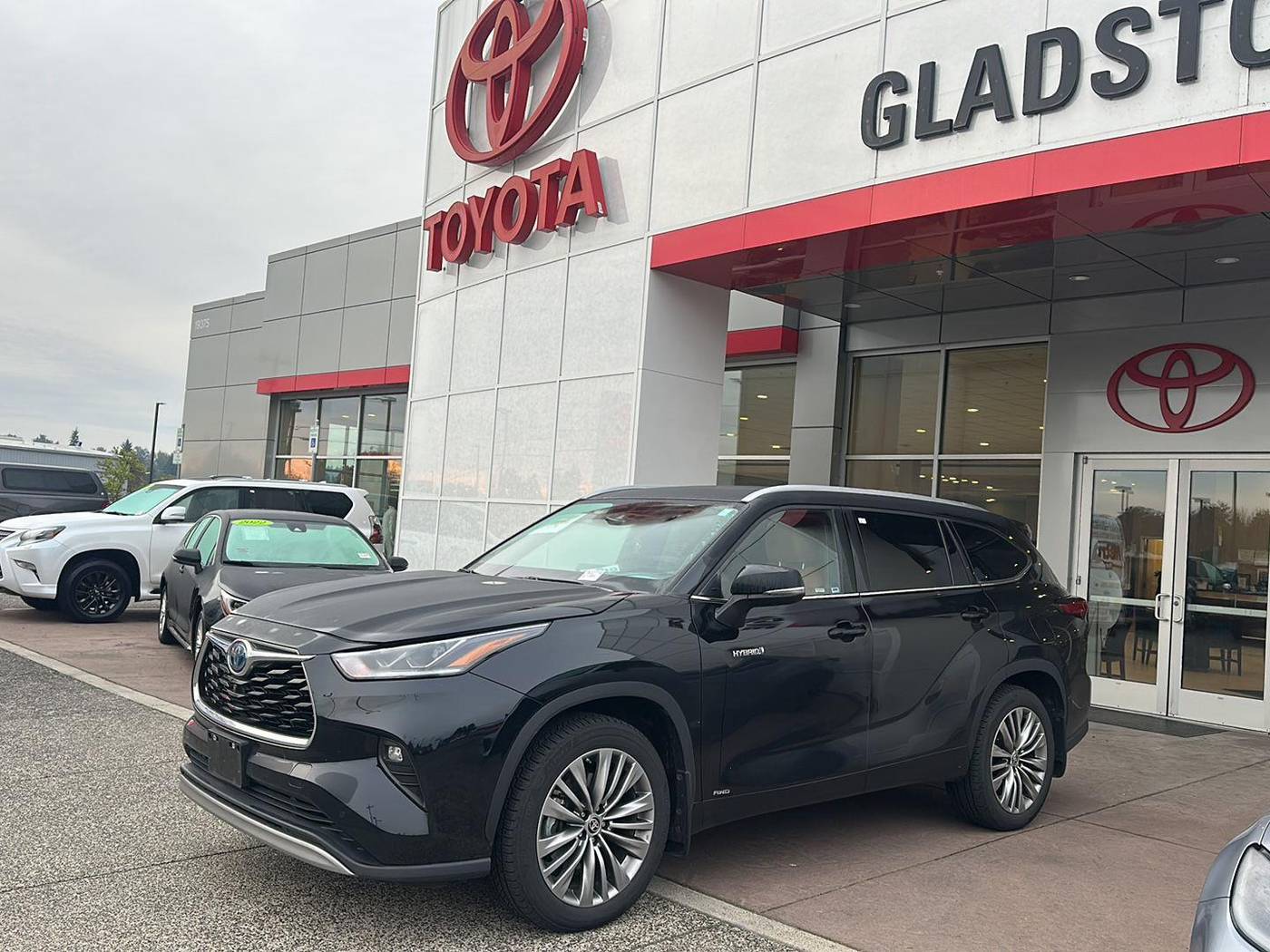 2020 Toyota Highlander Hybrid Limited Platinum — SUV — 83,966 mi — Gladstone, OR