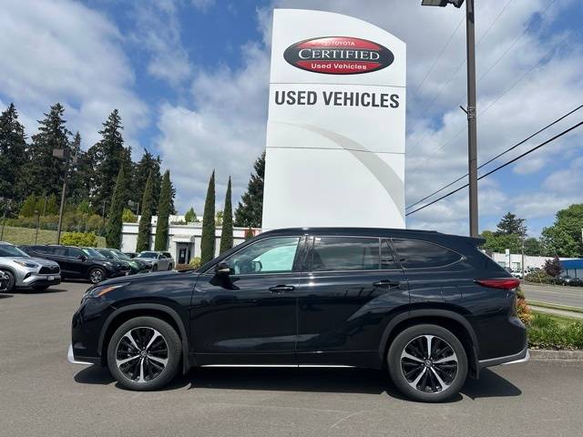 2022 Toyota Highlander XSE — SUV — 19,080 mi — Gladstone, OR