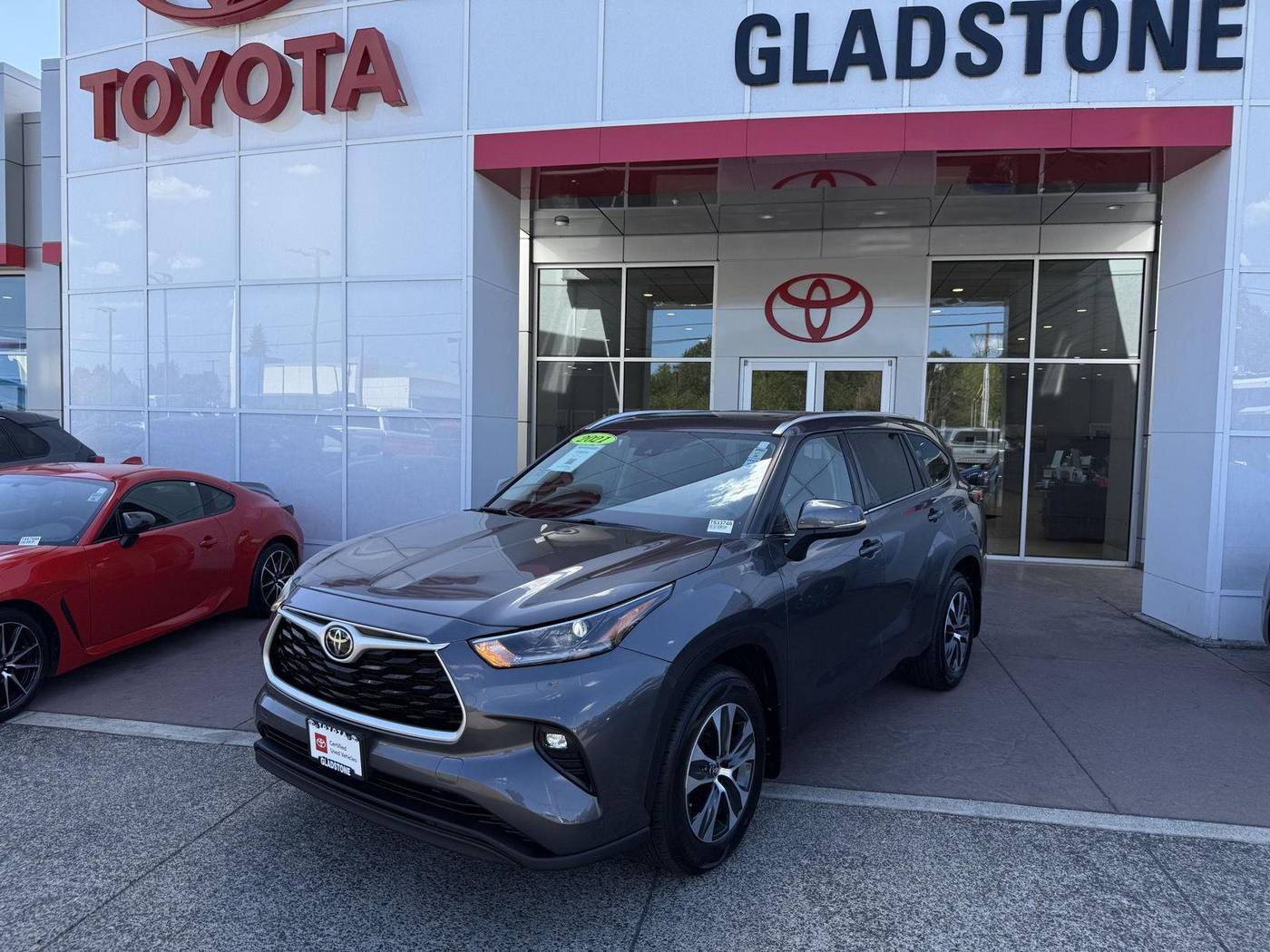 2021 Toyota Highlander XLE — SUV — 90,792 mi — Gladstone, OR