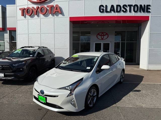 2018 Toyota Prius Four — Hatchback — 20,526 mi — Gladstone, OR