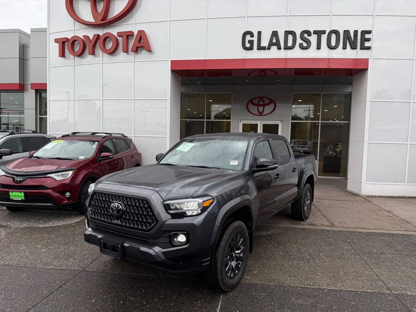 2022 Toyota Tacoma Limited — Pickup Truck — 5,300 mi — Gladstone, OR