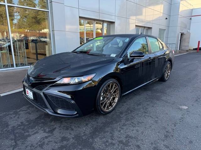 2023 Toyota Camry Hybrid SE — Sedan — 21,451 mi — Gladstone, OR