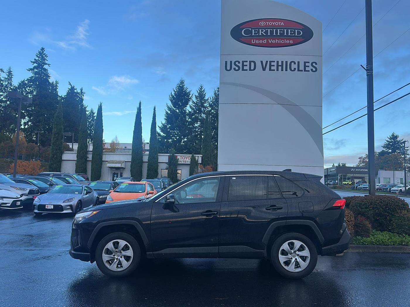 2023 Toyota RAV4 LE — SUV — 28,380 mi — Gladstone, OR