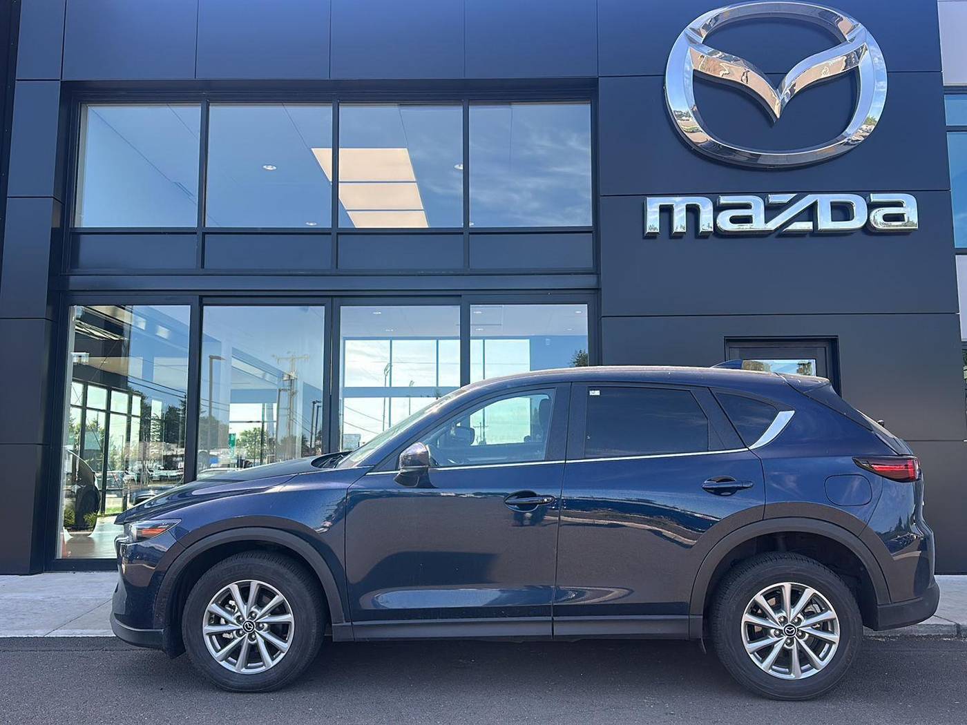2023 Mazda CX-5 2.5 S Preferred — SUV — 27,929 mi — Gladstone, OR