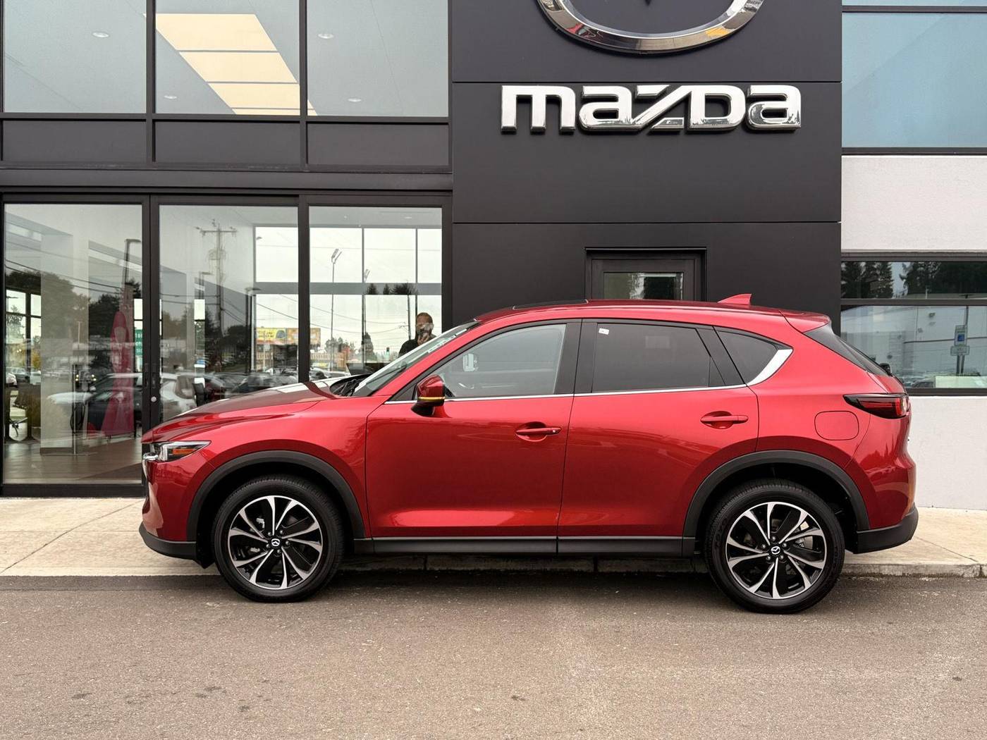 2023 Mazda CX-5 2.5 S Premium — SUV — 21,690 mi — Gladstone, OR