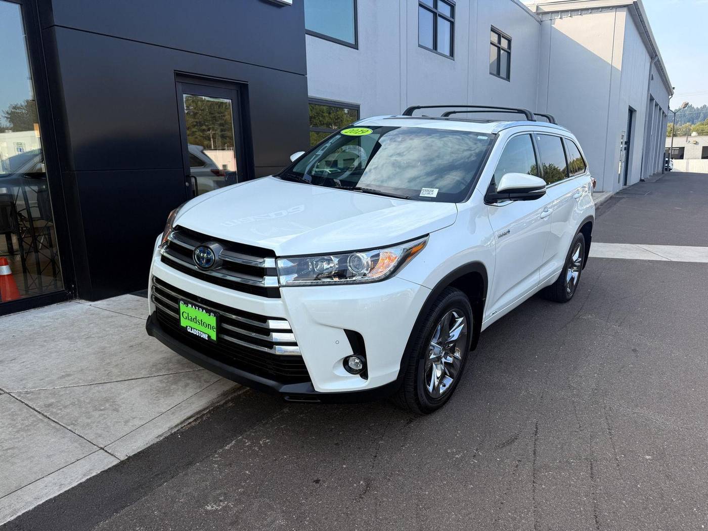 2019 Toyota Highlander Hybrid Limited Platinum — SUV — 77,202 mi — Gladstone, OR
