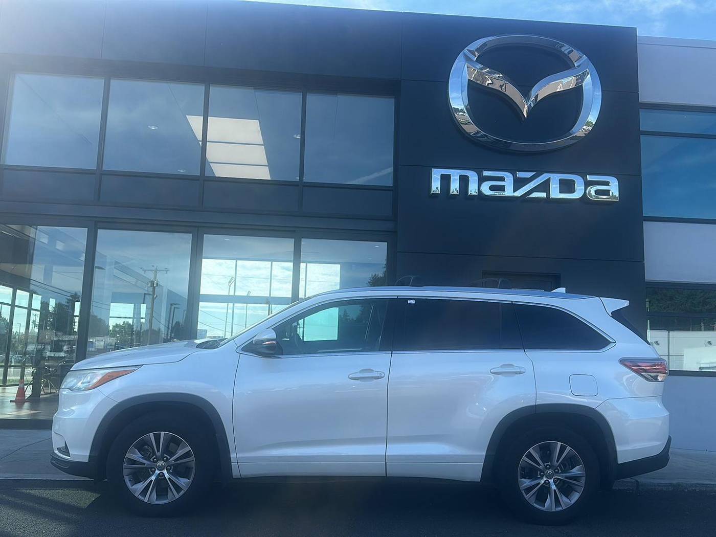 2015 Toyota Highlander XLE — SUV — 119,971 mi — Gladstone, OR