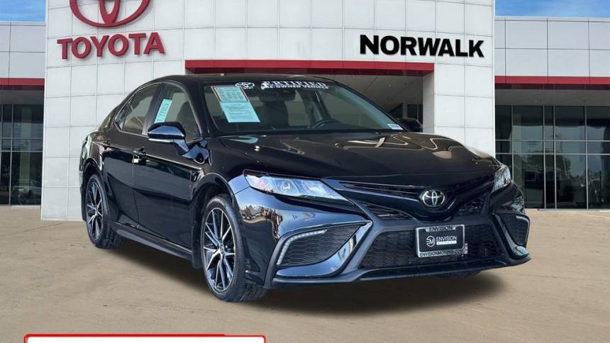 2024 Toyota Camry SE — Sedan — 16,869 mi — Norwalk, CA