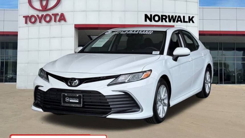 2022 Toyota Camry LE — Sedan — 17,591 mi — Norwalk, CA