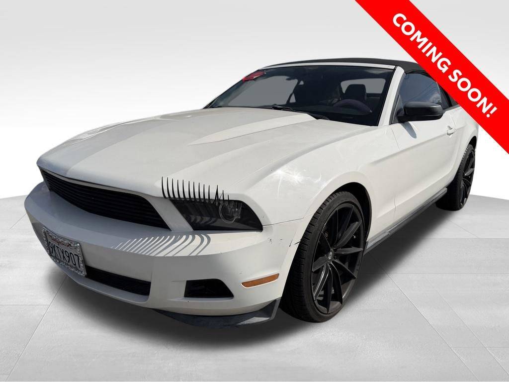 2012 Ford Mustang V6