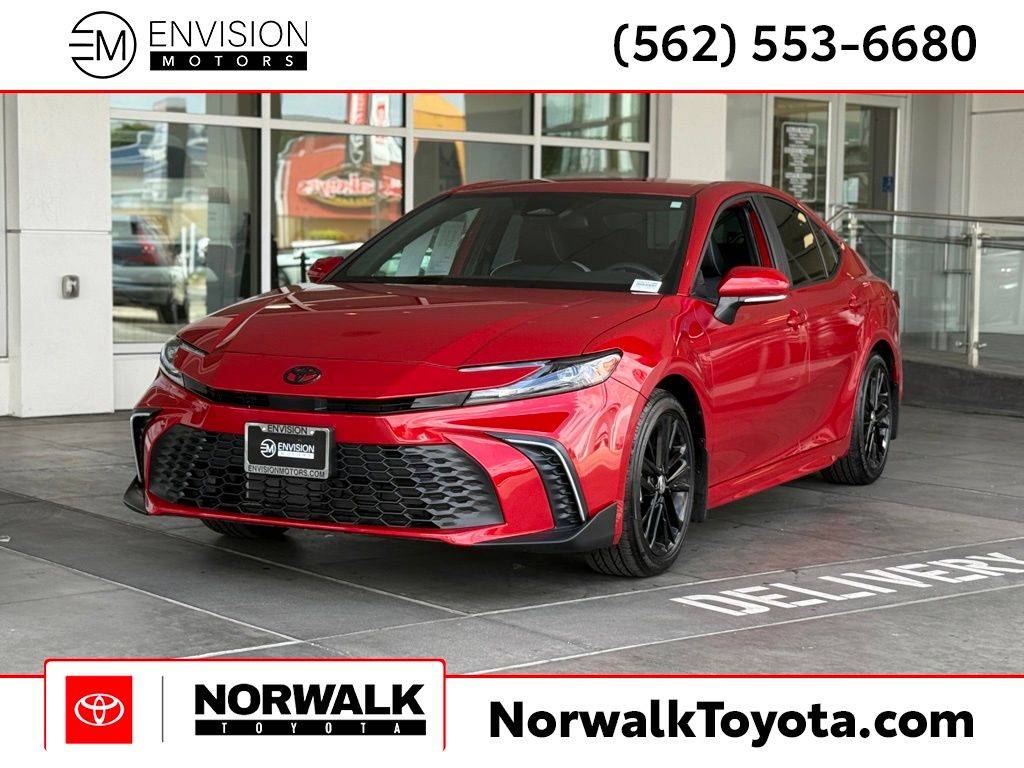 2025 Toyota Camry SE — Sedan — 3,709 mi — Norwalk, CA