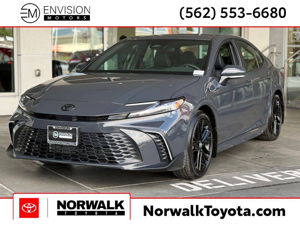 2025 Toyota Camry SE — Sedan — 3,925 mi — Norwalk, CA