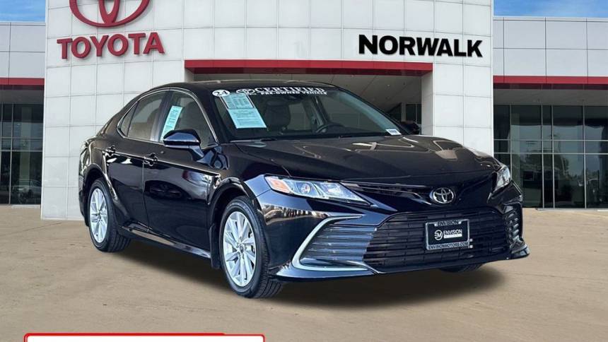 2024 Toyota Camry LE — Sedan — 15,475 mi — Norwalk, CA