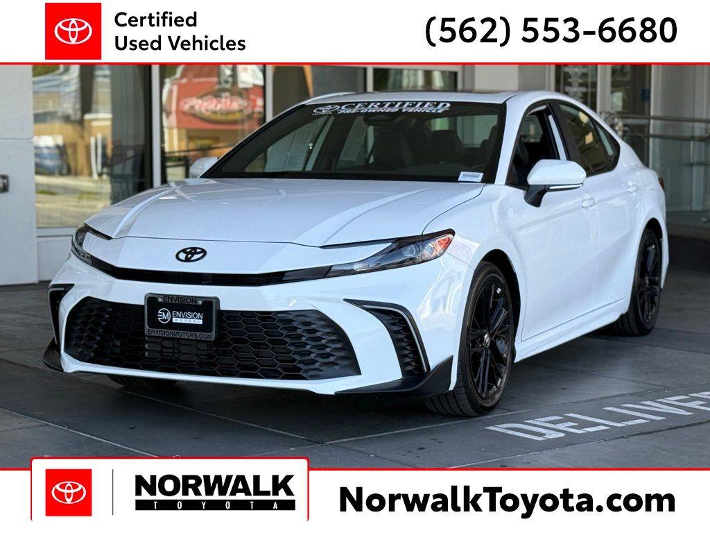 2025 Toyota Camry SE — Sedan — 2,614 mi — Norwalk, CA