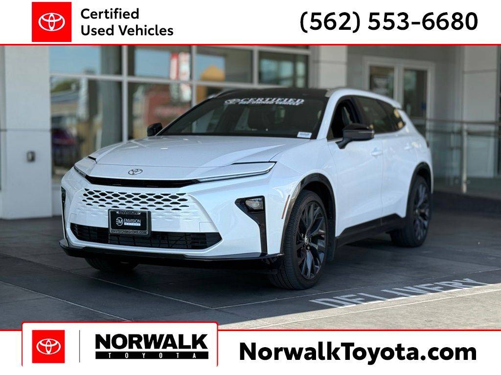 2025 Toyota Crown Signia Limited — SUV — 3,365 mi — Norwalk, CA