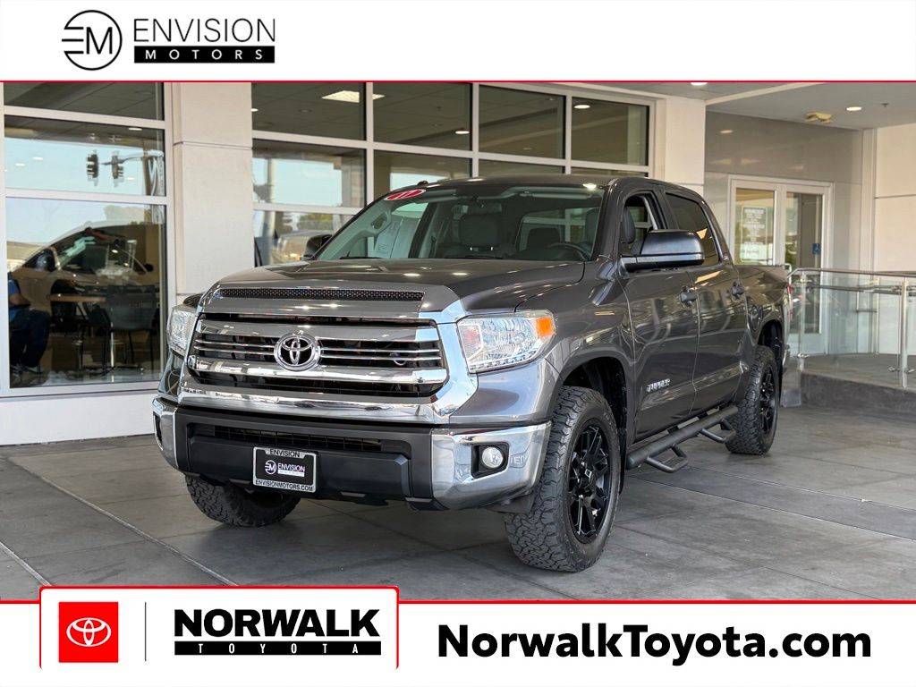 2017 Toyota Tundra SR5
