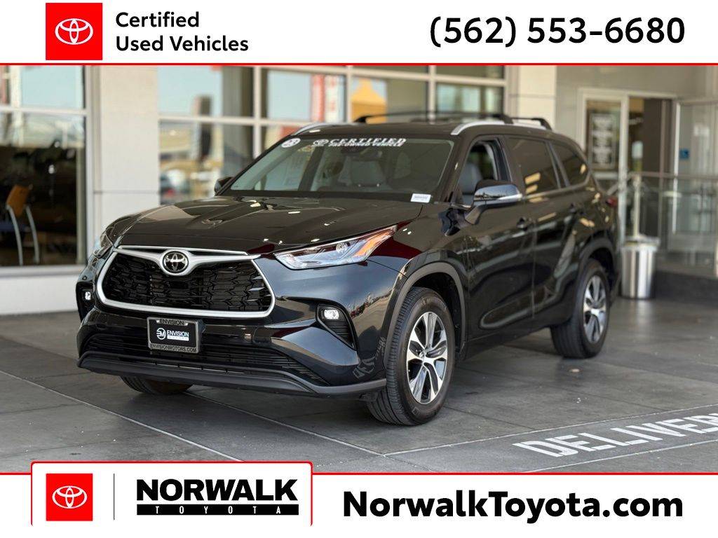 2023 Toyota Highlander XLE — SUV — 42,123 mi — Norwalk, CA
