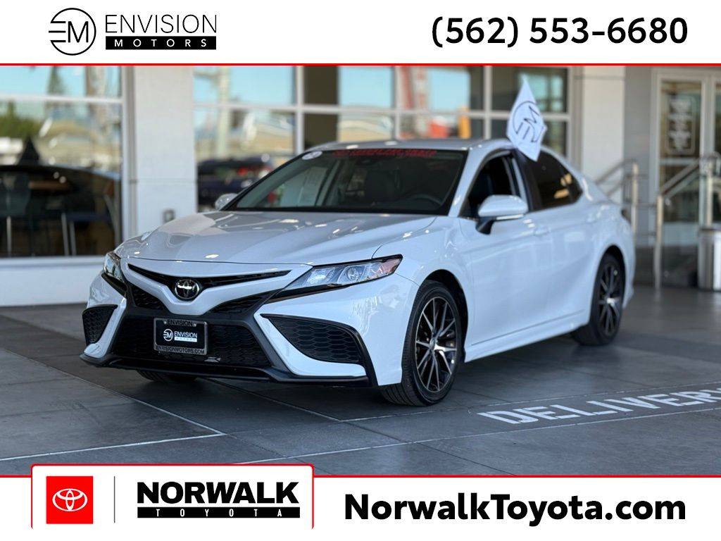 2024 Toyota Camry SE — Sedan — 16,331 mi — Norwalk, CA