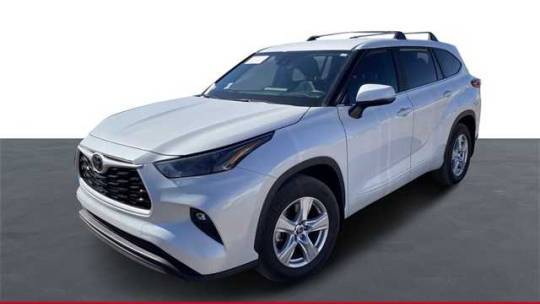2023 Toyota Highlander LE — SUV — 17,253 mi — Phoenix, AZ