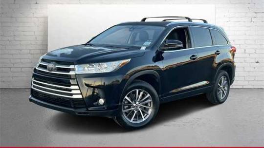 2019 Toyota Highlander XLE — SUV — 136,720 mi — Phoenix, AZ