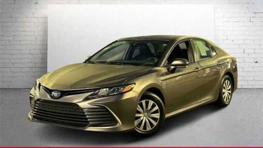 2022 Toyota Camry Hybrid LE — Sedan — 72,424 mi — Phoenix, AZ