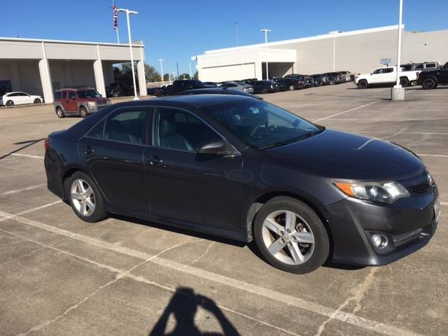 2012 Toyota Camry SE — Sedan — 106,318 mi — Houston, TX
