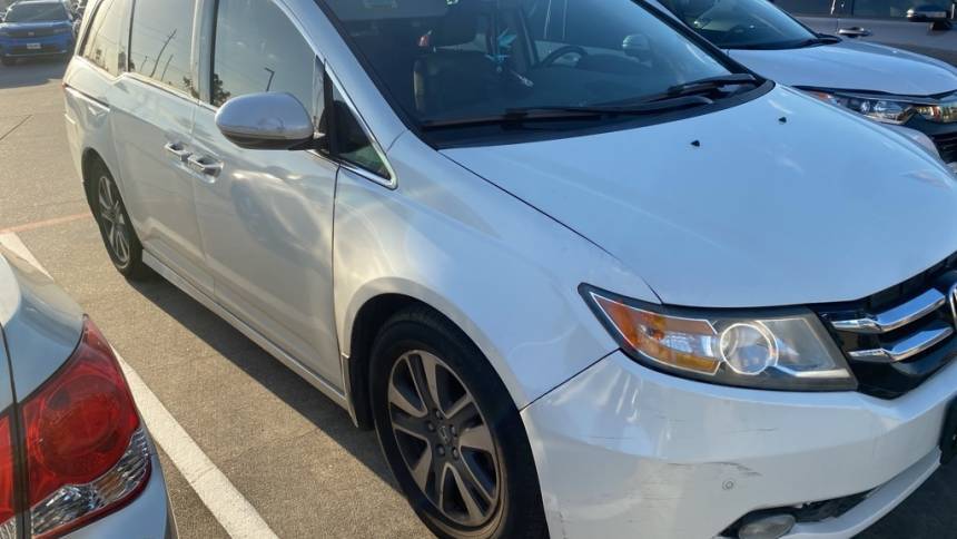 2014 Honda Odyssey Touring — Minivan — 153,942 mi — Houston, TX