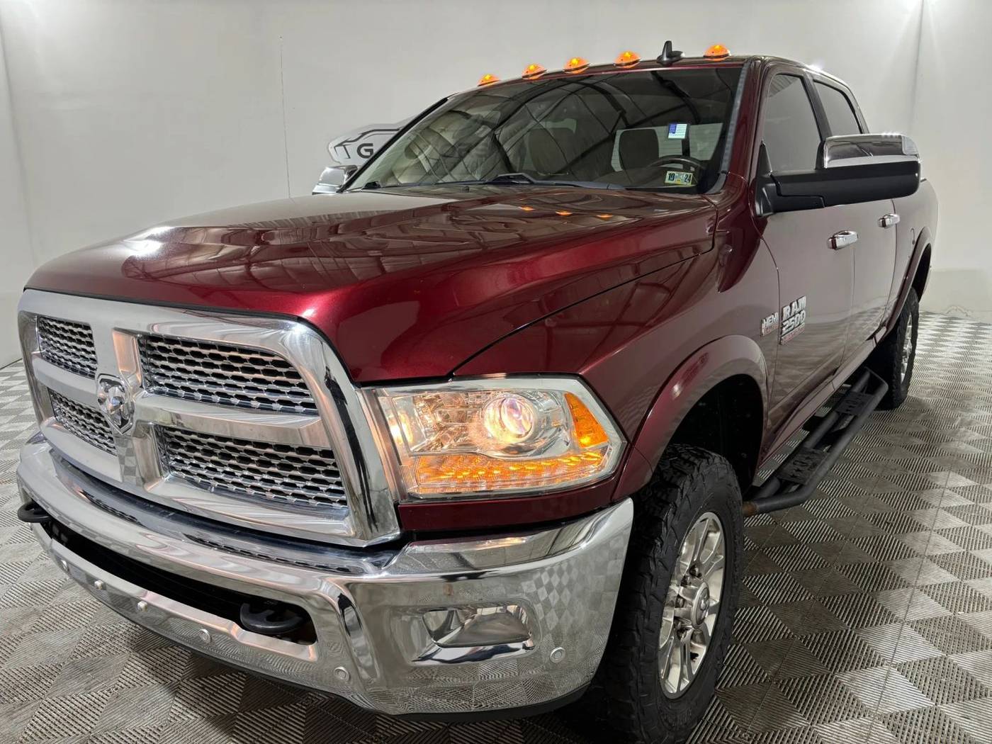 2017 Ram 2500 Laramie — Pickup Truck — 106,804 mi — Waterford Works, NJ
