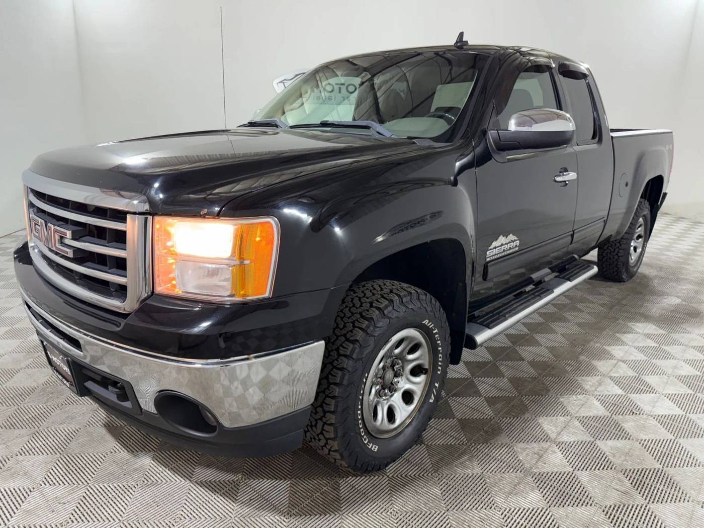 2013 GMC Sierra 1500 SL — Pickup Truck — 125,482 mi — Waterford Works, NJ