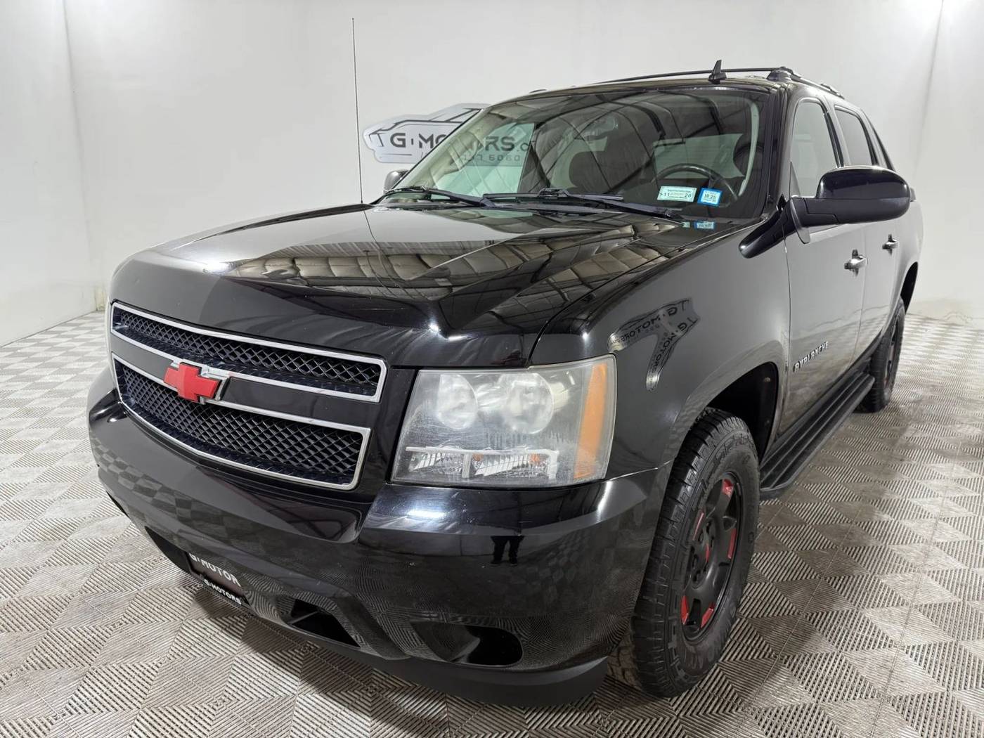 2011 Chevrolet Avalanche LS — Pickup Truck — 53,370 mi — Waterford Works, NJ