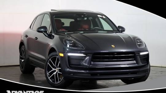 2022 Porsche Macan Standard — SUV — 15,827 mi — Naperville, IL