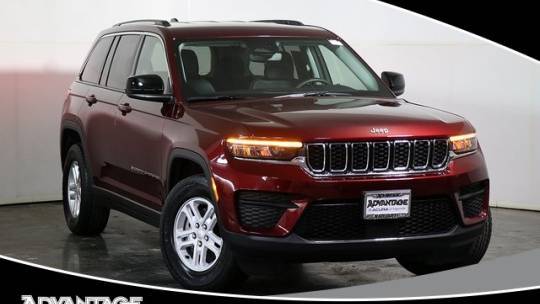 2024 Jeep Grand Cherokee Laredo — SUV — 26,395 mi — Naperville, IL