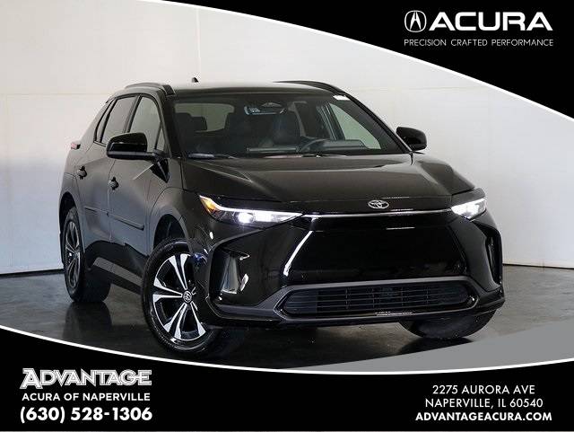 2024 Toyota bZ4X XLE — SUV — 4,915 mi — Naperville, IL
