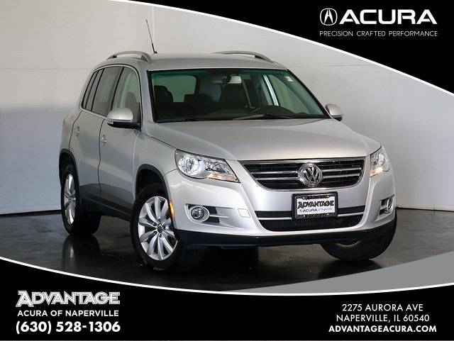 2011 Volkswagen Tiguan SE — SUV — 82,202 mi — Naperville, IL