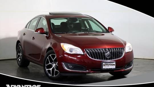 2017 Buick Regal Sport Touring — Sedan — 107,699 mi — Naperville, IL