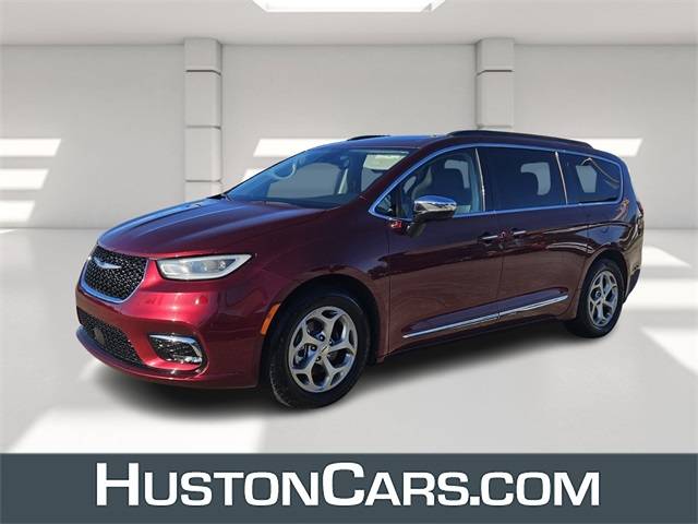 2023 Chrysler Pacifica Limited — Minivan — 63,220 mi — Avon Park, FL