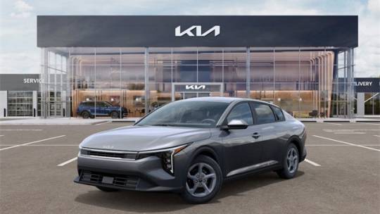 2025 Kia K4 LXS — Sedan — 10,721 mi — Englewood, NJ