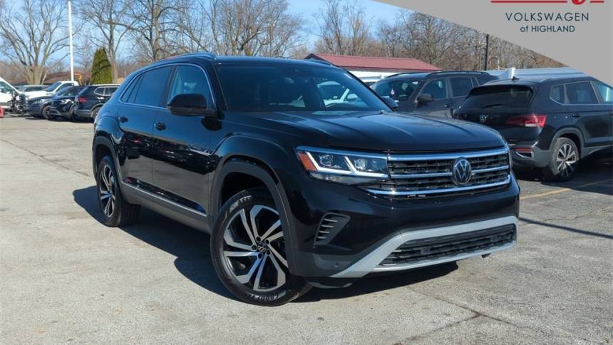 2023 Volkswagen Atlas Cross Sport SEL — SUV — 5,059 mi — Highland, IN
