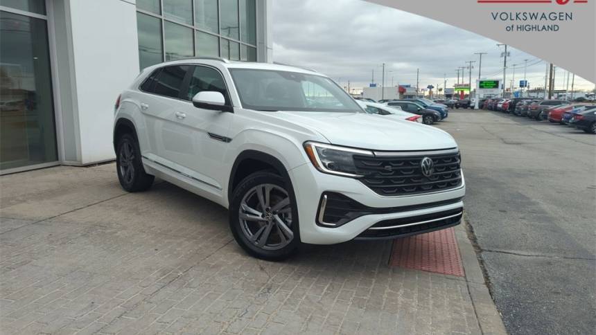 2024 Volkswagen Atlas Cross Sport SEL R-Line — SUV — 14,835 mi — Highland, IN