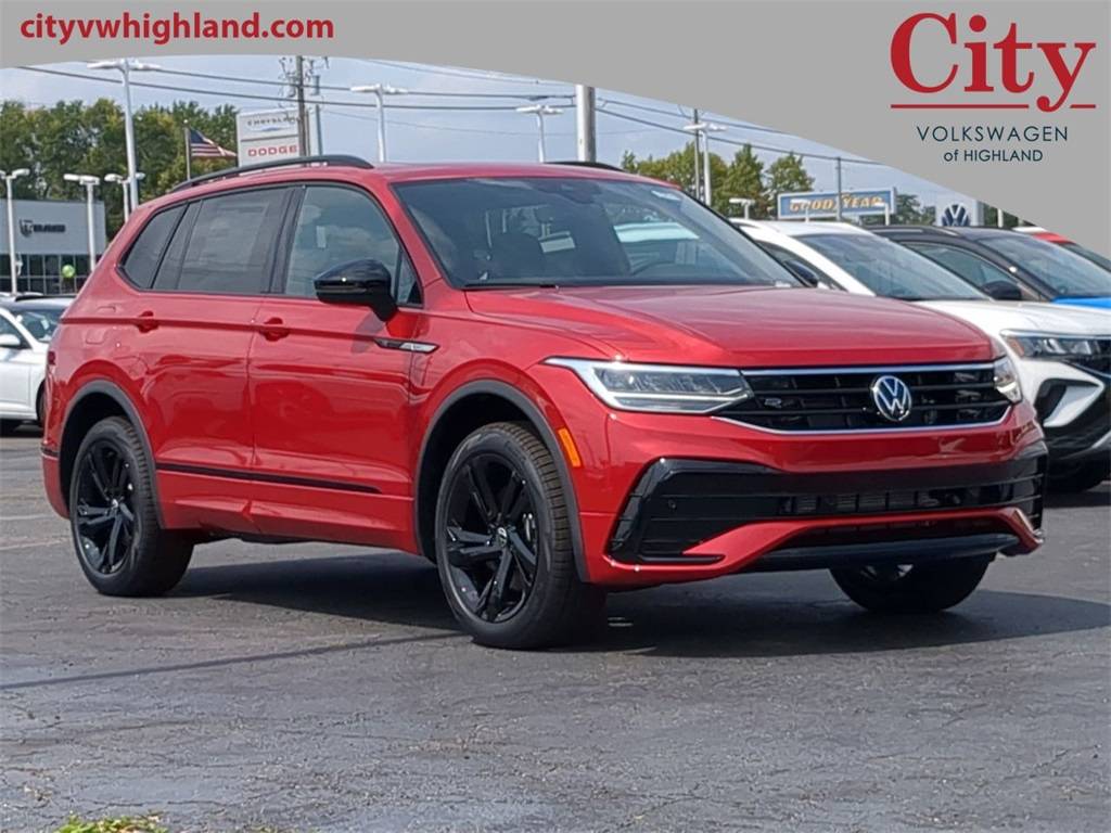 2024 Volkswagen Tiguan SE R-Line Black — SUV — 6,086 mi — Highland, IN