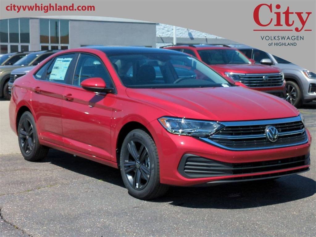 2024 Volkswagen Jetta SE — Sedan — 8,088 mi — Highland, IN