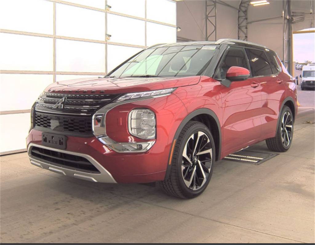 2024 Mitsubishi Outlander SEL Black Edition — SUV — 5,947 mi — Marlow Heights, MD