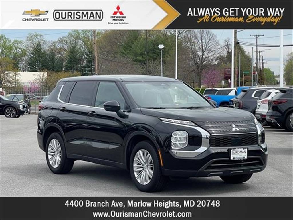 2023 Mitsubishi Outlander ES — SUV — 18,130 mi — Marlow Heights, MD