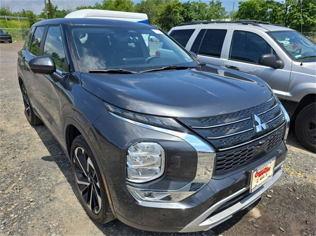 2024 Mitsubishi Outlander SE — SUV — 8,815 mi — Marlow Heights, MD